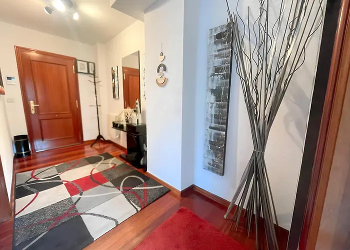 Lägenhet Amplio Piso En Calle Alta